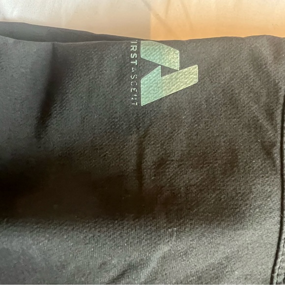 Eddie Bauer - First Ascent Guide Pro Softshell Pants - XL - Picture 3 of 3